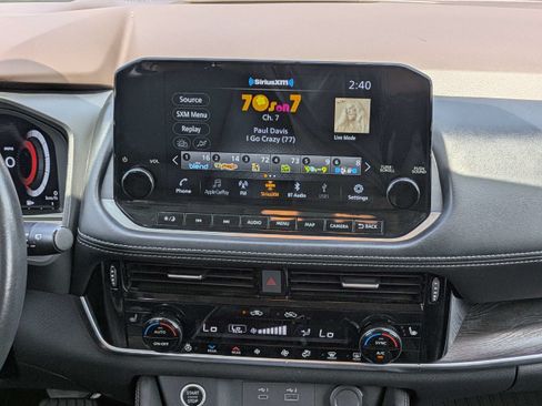 Used 2022 Nissan Rogue Platinum w/ Head-Up Display Package FWD image 19
