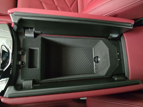 New 2025 BMW 530i xDrive AWD/4WD image 22