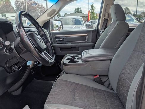 Used 2016 RAM 1500 Classic SLT w/ Luxury Group AWD/4WD image 19