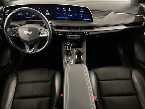 Used 2024 Cadillac XT4 Premium Luxury image 23