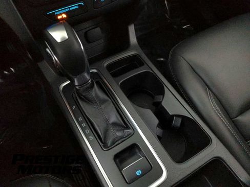 Used 2019 Ford Escape SEL AWD/4WD image 36