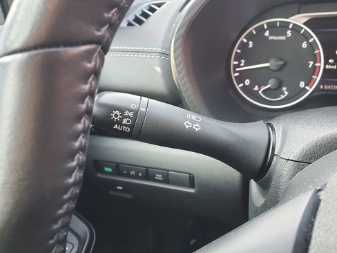 Used 2024 Nissan Sentra SV w/ All-Weather Package FWD image 19