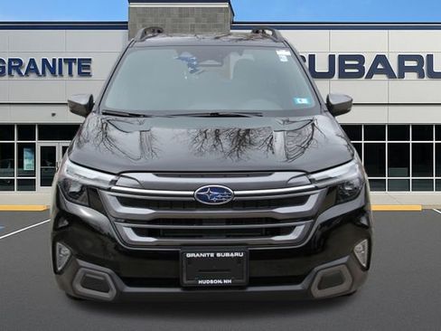 Certified 2025 Subaru Forester Limited AWD/4WD image 5