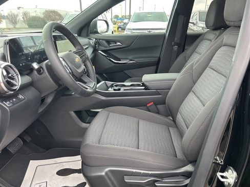 New 2026 Chevrolet Equinox LT w/ LPO, Floor Liner Package image 15