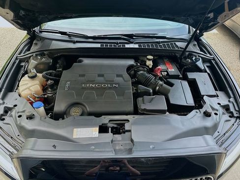 Used 2019 Lincoln Continental AWD w/ Equipment Group 500A image 31