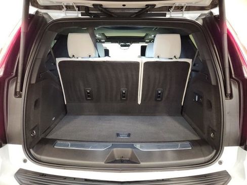 Used 2026 Cadillac Escalade V image 29