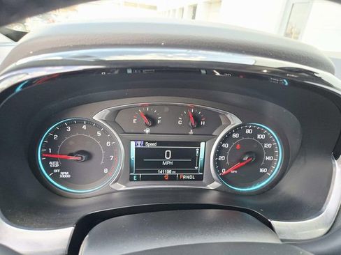 Used 2018 Chevrolet Traverse LT image 24