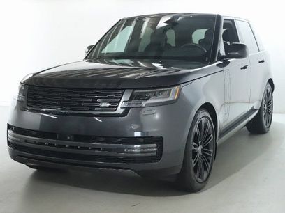 Used 2025 Land Rover Range Rover SE