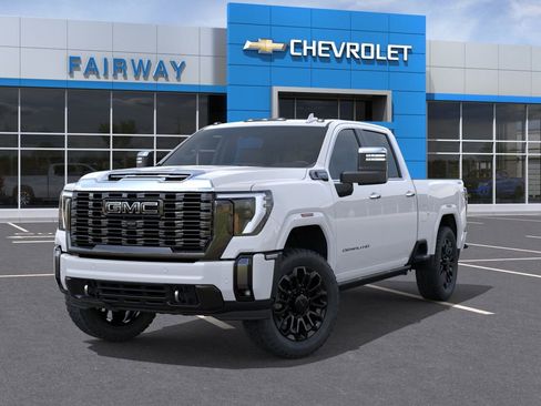 New 2026 GMC Sierra 2500 Denali Ultimate w/ LPO, Black Badging Package image 6