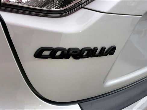 Used 2024 Toyota Corolla SE FWD image 30