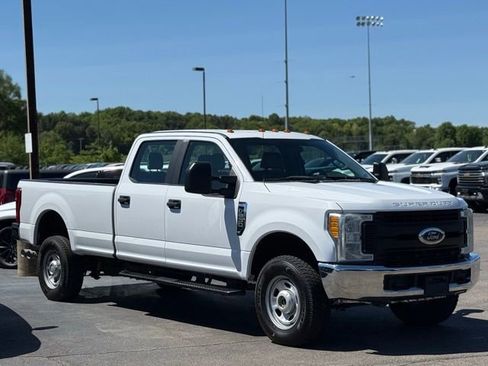 Used 2017 Ford F250 XL w/ FX4 Off-Road Package AWD/4WD image 27