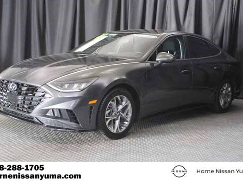 Used 2022 Hyundai Sonata SEL image 3