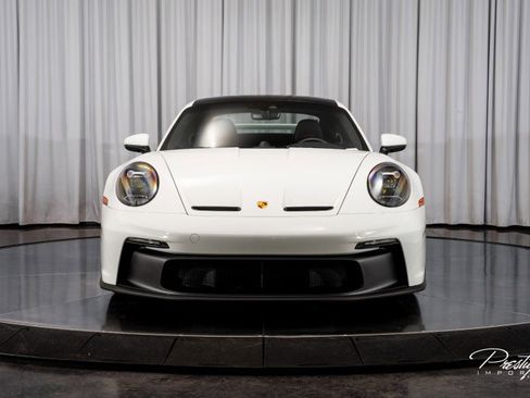 Used 2022 Porsche 911 GT3 image 2