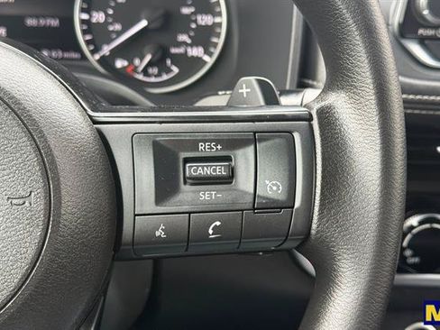 Used 2022 Nissan Rogue S FWD image 30