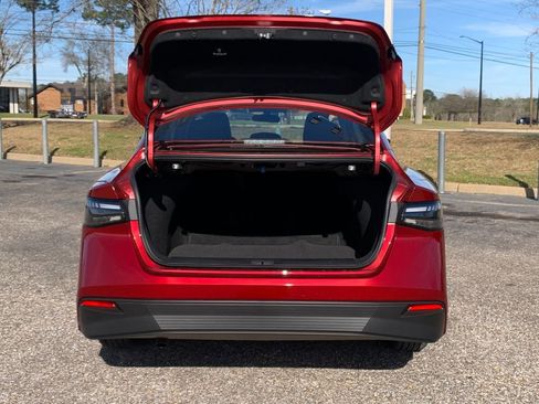 New 2026 Nissan Sentra SV w/ Floor Mat Package image 5