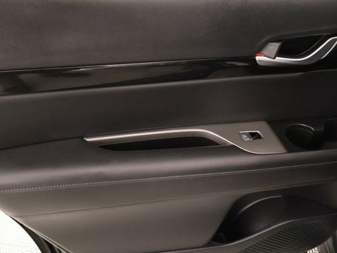 Used 2022 Hyundai Palisade Limited image 19