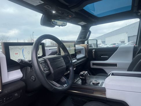 Used 2022 GMC Hummer EV Edition 1 w/ LPO, Illumination Package image 6