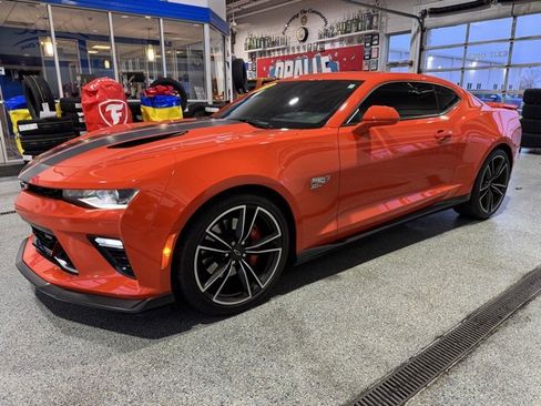 Used 2018 Chevrolet Camaro SS w/ Hot Wheels Edition image 4