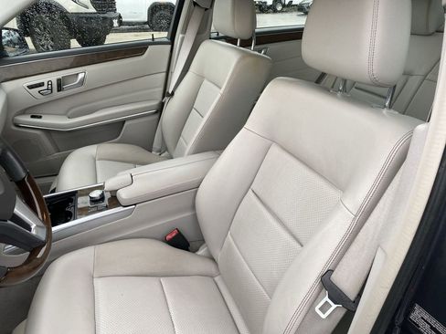 Used 2014 Mercedes-Benz E 350 Luxury image 20
