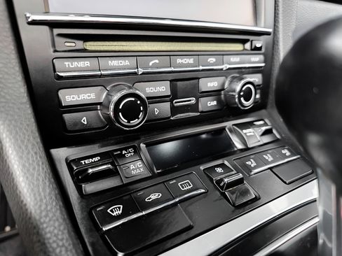 Used 2016 Porsche 911 Carrera image 21