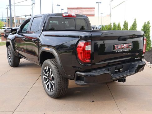 New 2026 GMC Canyon AT4 w/ Technology Plus Package AWD/4WD image 4