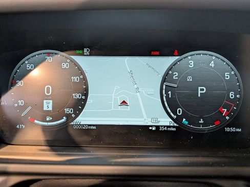 New 2026 Land Rover Defender 130 X-Dynamic SE image 16