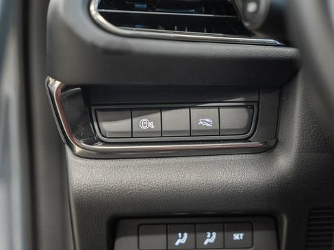 Used 2025 MAZDA CX-30 AWD 2.5 S w/ Preferred Package image 40