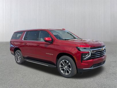 New 2026 Chevrolet Suburban LT w/ Comfort Package