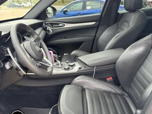 Used 2018 Alfa Romeo Stelvio Ti Sport AWD/4WD image 7