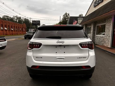 Used 2022 Jeep Compass Limited AWD/4WD image 6