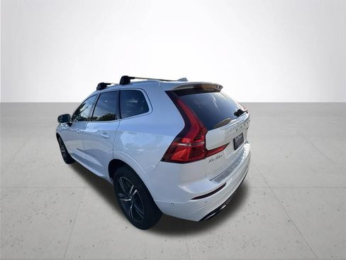 Used 2018 Volvo XC60 T8 R-Design w/ Convenience Package AWD/4WD image 9