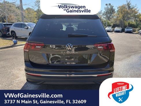Certified 2024 Volkswagen Tiguan S image 5
