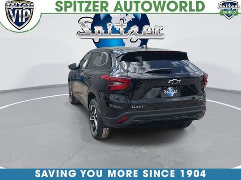 Used 2024 Chevrolet Trax RS w/ Driver Confidence Package FWD image 8