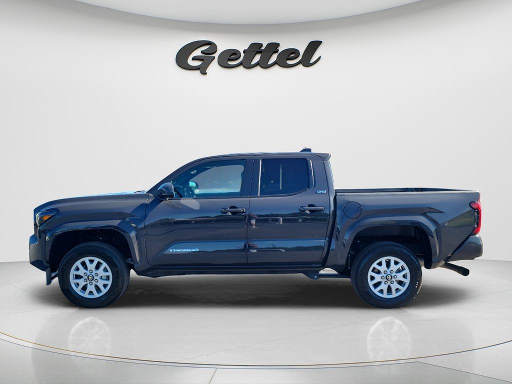 Used 2026 Toyota Tacoma SR5 RWD image 8