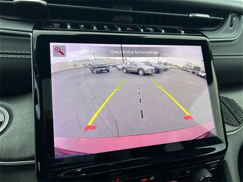 Used 2021 Jeep Grand Cherokee L Limited image 23