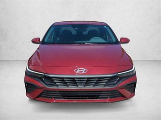 Used 2024 Hyundai Elantra SEL FWD video 2