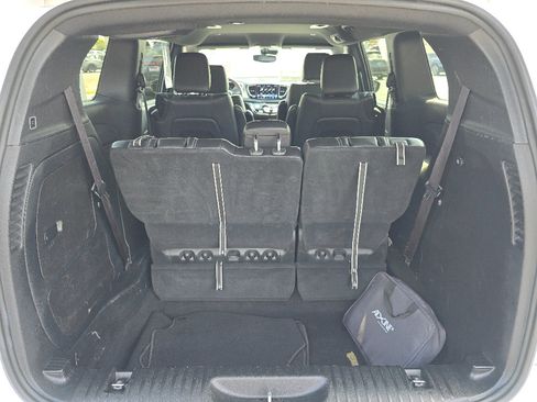 Used 2024 Chrysler Pacifica Limited FWD image 13