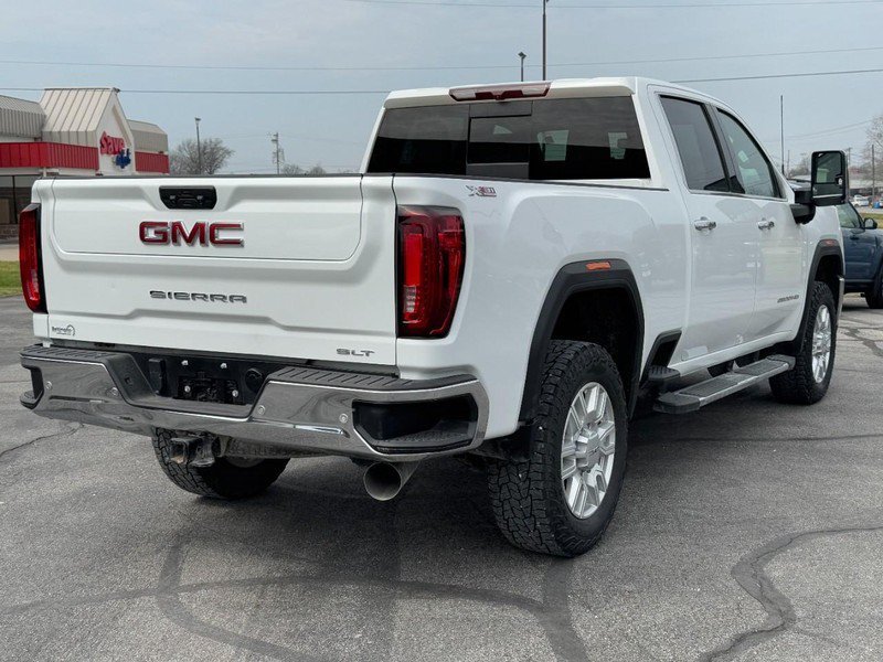 Used 2023 GMC Sierra 2500 SLT w/ SLT Premium Package AWD/4WD image 3