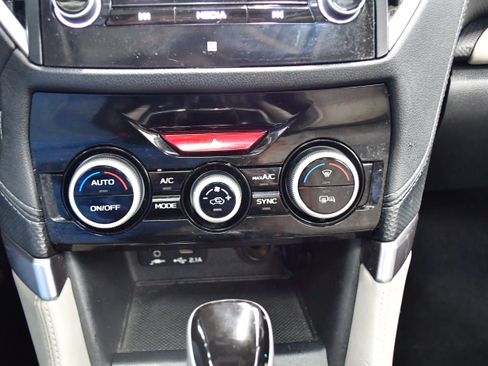 Used 2022 Subaru Forester Limited AWD/4WD image 30