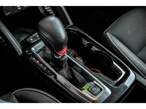 Used 2021 Chevrolet TrailBlazer RS w/ Convenience Package image 21