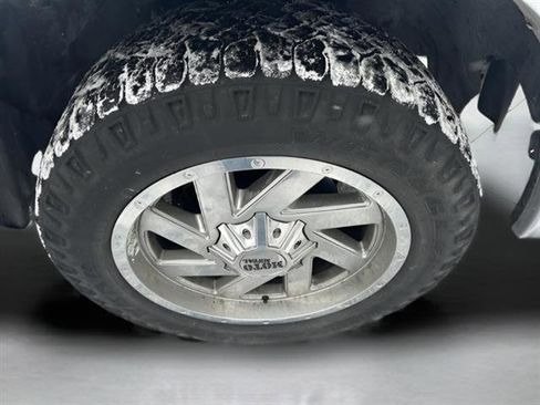 Used 2017 RAM 1500 Laramie w/ Convenience Group image 22