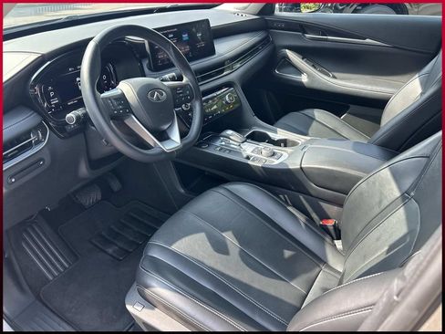 Used 2023 INFINITI QX60 Sensory w/ Cargo Package FWD image 16
