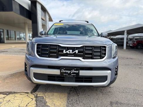 Used 2025 Kia Telluride S AWD/4WD image 2