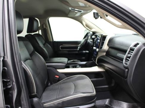 Used 2022 RAM 3500 Laramie AWD/4WD image 26