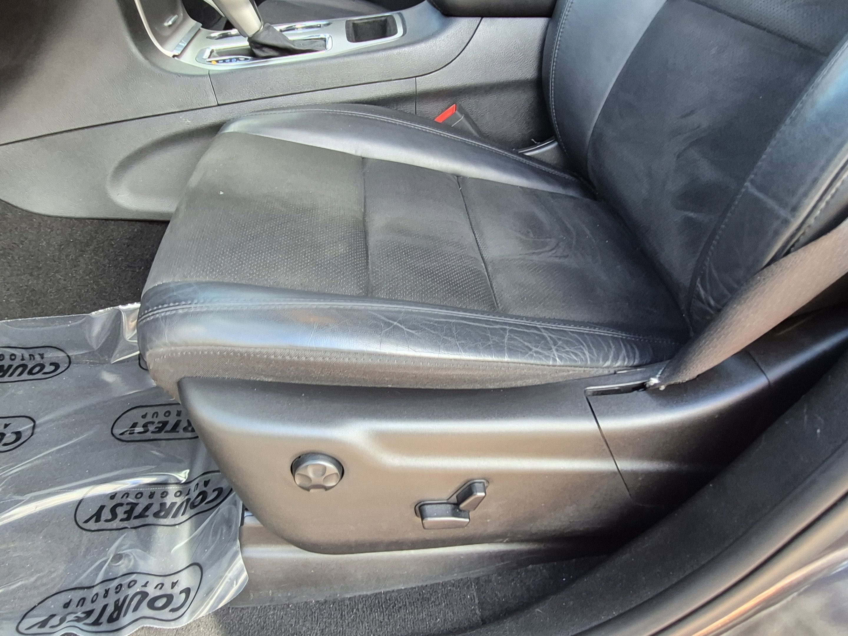 Used 2019 Jeep Grand Cherokee Altitude RWD image 21