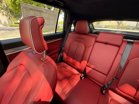 New 2025 Jeep Wagoneer S Launch Edition image 14