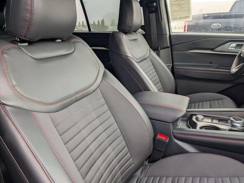 New 2026 Ford Explorer ST-Line w/ ST-Line Street Pack AWD/4WD image 11