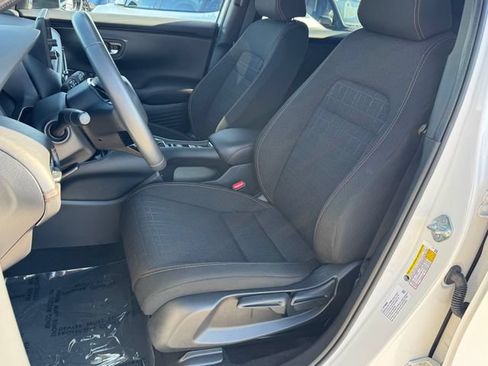 Certified 2024 Honda HR-V Sport image 14
