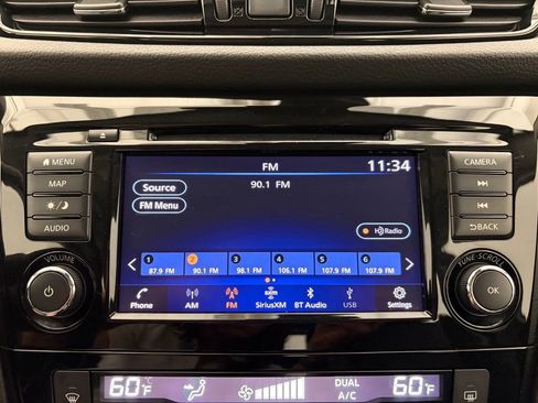 Used 2022 Nissan Rogue Sport SL AWD/4WD image 8
