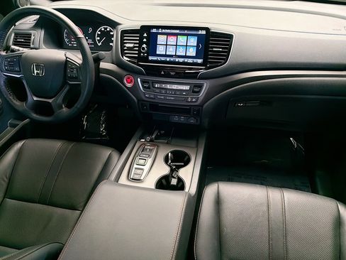 Used 2024 Honda Ridgeline TrailSport image 11
